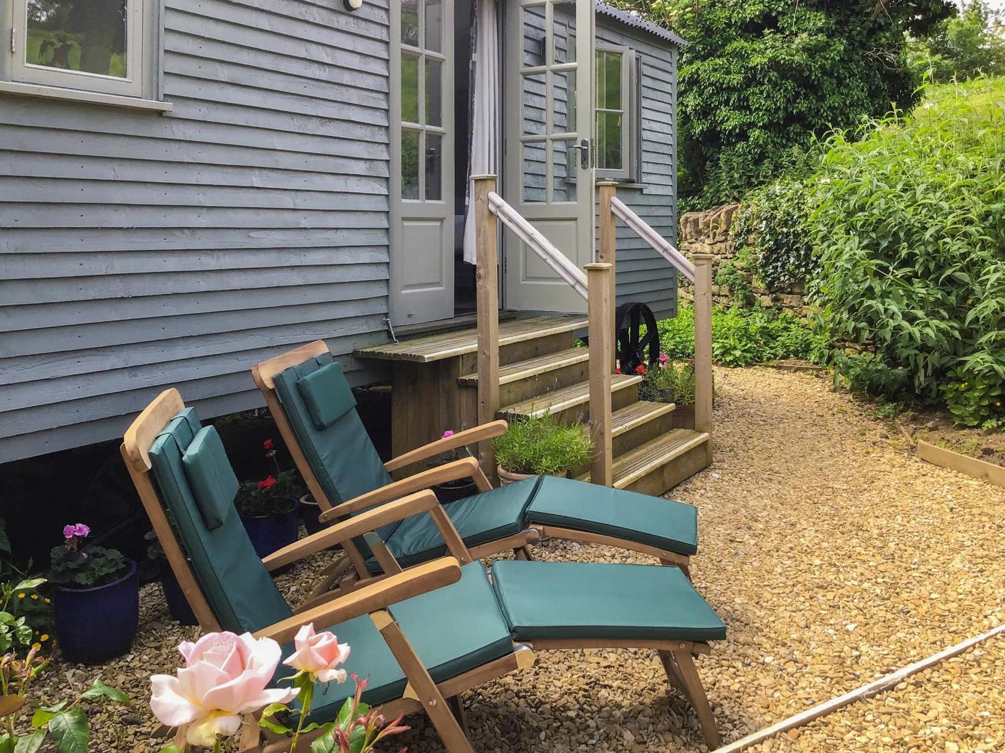 Fig Tree Shepherds Hut Bridport Bagian luar foto